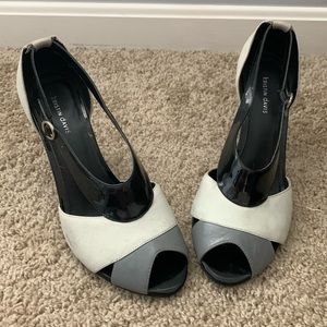 Kristin Davis High Heel